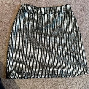 Random Hearts Silver and black mini skirt sz XL
